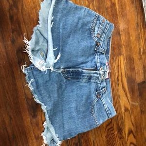 Size 8 Old Navy Blue Jean cutoff shorts